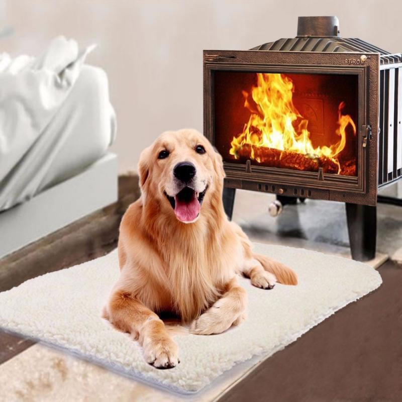 Soft Fleece Self Heating Pet Warmer Bed